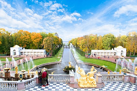 Cung điện Peterhof - Kỳ quan đẹp như tranh vẽ ở Nga