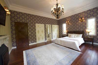 Đà Lạt Eden Lake Resort