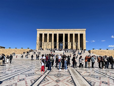 Khám phá Đài tưởng niệm Anitkabir và Lăng mộ Ataturk