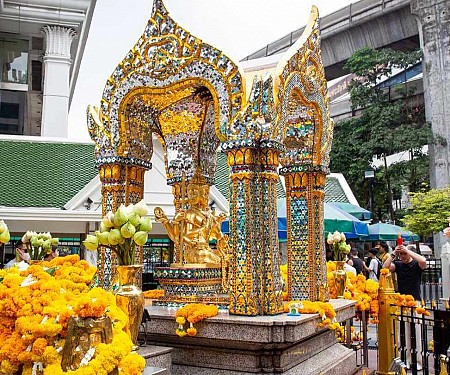 Giải mã ngôi Đền Erawan bốn mặt ở thủ đô Bangkok