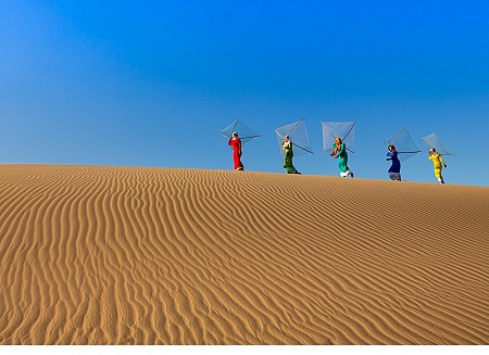 Đồi cát Nam Cương - Trải nghiệm sa mạc kỳ thú