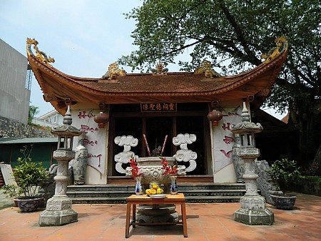 Tour Lễ 11 Đền Chùa Tuyên Quang từ Hà Nội