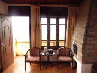 Khách sạn Holiday Sapa