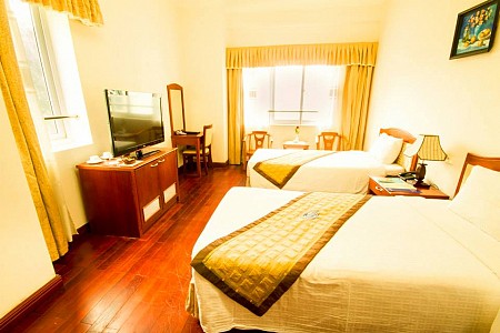 Holiday View Cát Bà