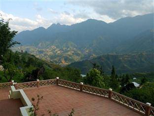 Khách sạn Bamboo Sapa