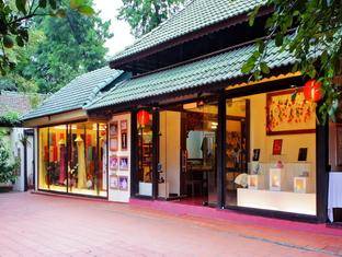 Khách sạn Century Riverside