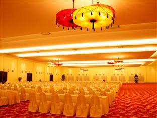 Khách sạn Diamond Bay Nha Trang