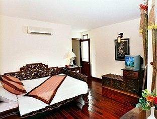 Khách sạn Hồng Ngọc 1