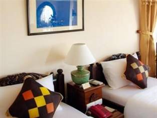 Khách sạn Hồng Ngọc 4