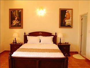 Khách sạn Le Petit Paris Đà Lạt