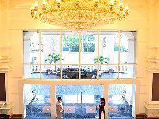 Khách sạn MoevenPick Hà Nội