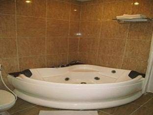 Khách sạn Ngọc Hương Huế