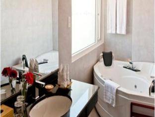 Khách sạn Romance Huế