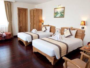 Khách sạn Romance Huế