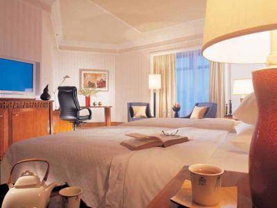 Khách sạn Sheraton Sài Gòn