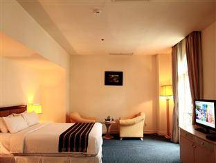 Khách sạn Sunrise Nha Trang