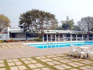 Khách sạn Thắng Lợi