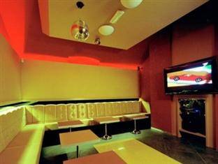 Khách sạn Thắng Lợi