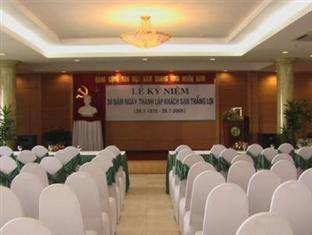 Khách sạn Thắng Lợi