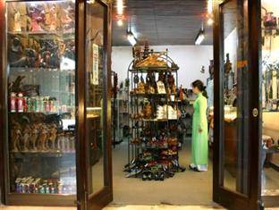 Khách sạn Thắng Lợi