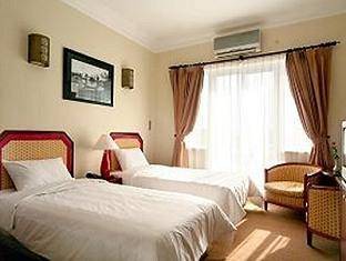 Khách sạn Thăng Long