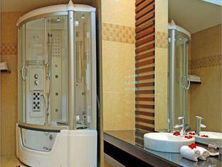 Khách sạn The Light