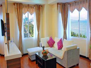 Khách sạn The Light