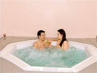 Khách sạn The Summer