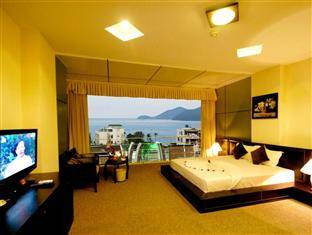 Khách sạn The Summer