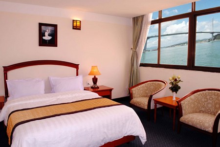 Khách sạn Vân Hải Hạ Long