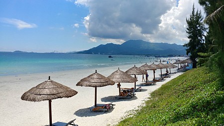 White Sand Dốc Lết Beach Resort
