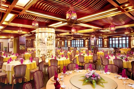 Khách sạn Windsor Plaza