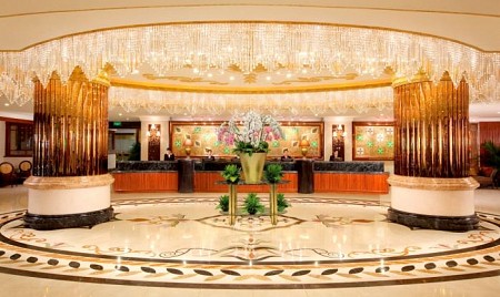 Khách sạn Windsor Plaza