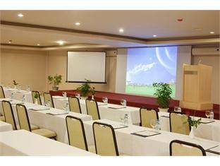 Khu nghỉ dưỡng Tropicana Beach