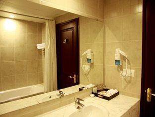 Khách sạn La dolce Vita Hà Nội