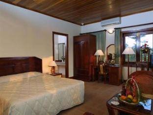 Lăng Cô Beach Resort