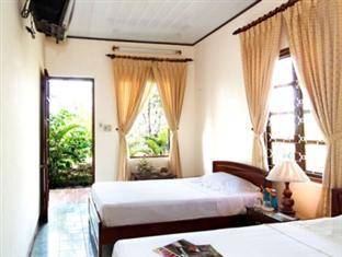 Lăng Cô Beach Resort