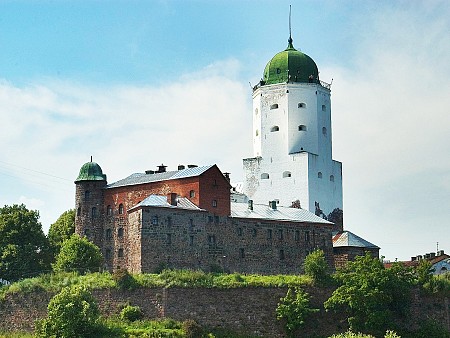 Lâu đài Vyborg - Pháo đài thời trung cổ duy nhất ở Nga