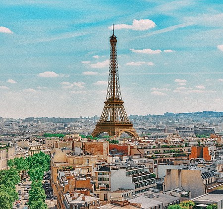 Kinh nghiệm mua quà du lịch Pháp chi tiết nhất năm 2023