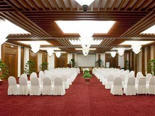 Resort Golden Sand Đà Nẵng