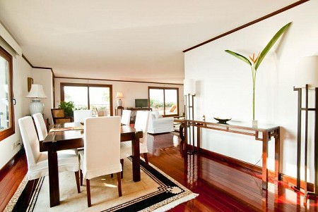 Sài Gòn Domaine Luxury Residences