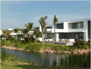 Sanctuary Residence & Resort