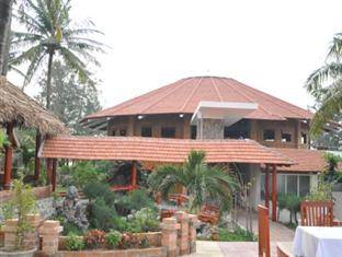 Stork Village Resort