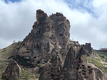 Thung lũng Pigeon những tổ chim trên núi đá ở Cappadocia