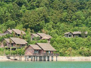 Vedana Lagoon Resort & Spa