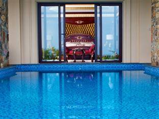 Vinpearl Luxury  Đà Nẵng