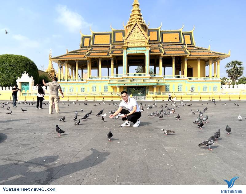 10 điểm thăm quan nhất định phải đến khi đi du lịch Campuchia lần đầu - Ảnh 2 10 điểm thăm quan nhất định phải đến khi đi du lịch Campuchia lần đầu - Ảnh 2