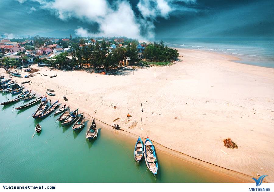 19 bãi biển tuyệt đẹp cho chuyến du lịch mùa hè - Ảnh 11