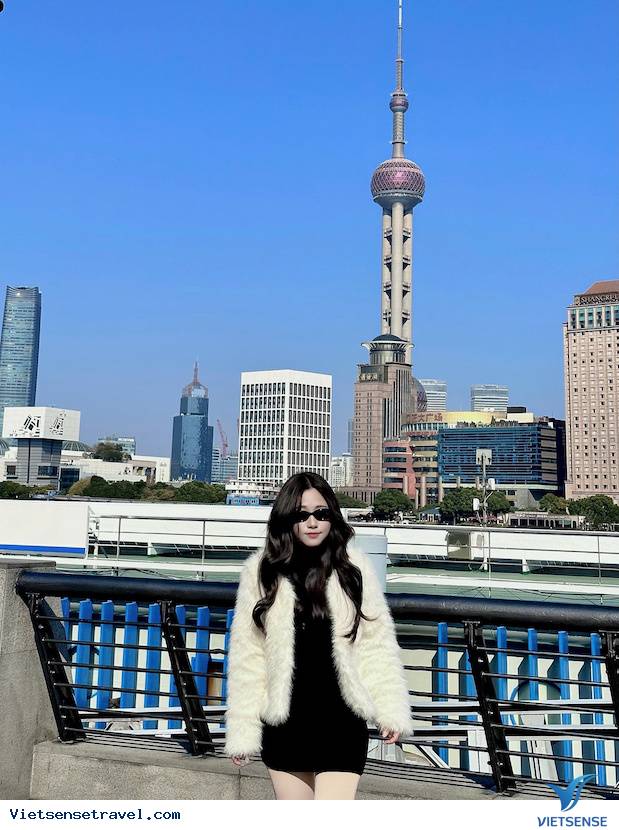 Bến Thượng Hải như một studio mở của những nàng thơ - Ảnh 6 Bến Thượng Hải như một studio mở của những nàng thơ - Ảnh 6