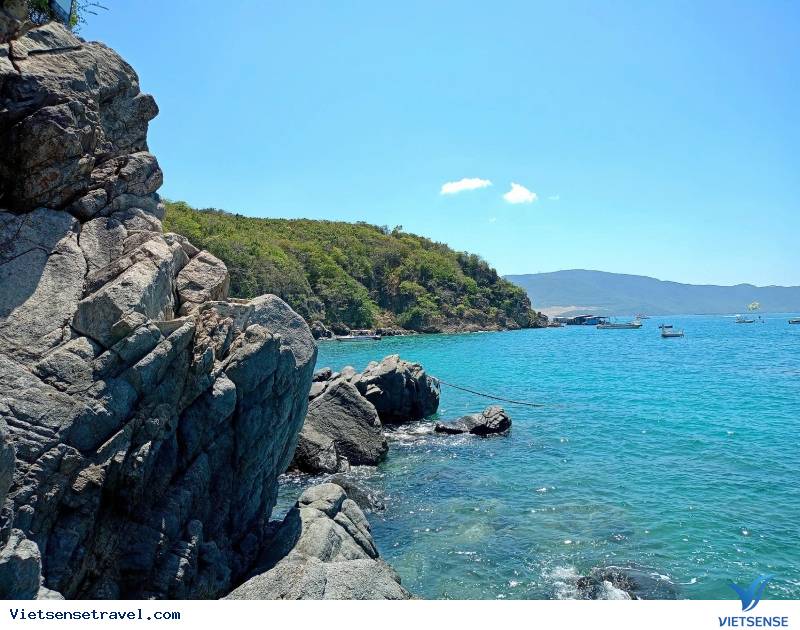 Du lịch Nha Trang Trọn bộ kinh nghiệm vui chơi chi tiết - Ảnh 2 Du lịch Nha Trang Trọn bộ kinh nghiệm vui chơi chi tiết - Ảnh 2